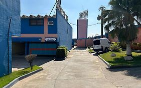 Apice Motel Itu (Adults Only)